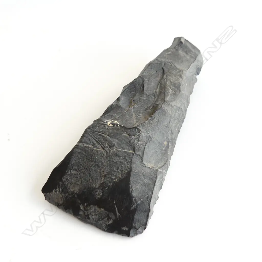 A Māori pre-European stone toki, Image 1++